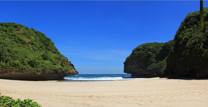  Pantai  Greweng Wonosari   Rental Mobil Jogja Harga Sewa 